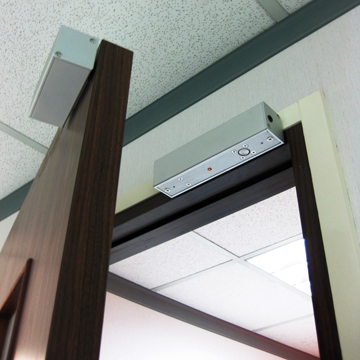 Khóa cửa điện tử chốt thả điều khiển từ xa bằng remote Pegasus DA-64RAD - Ảnh 3